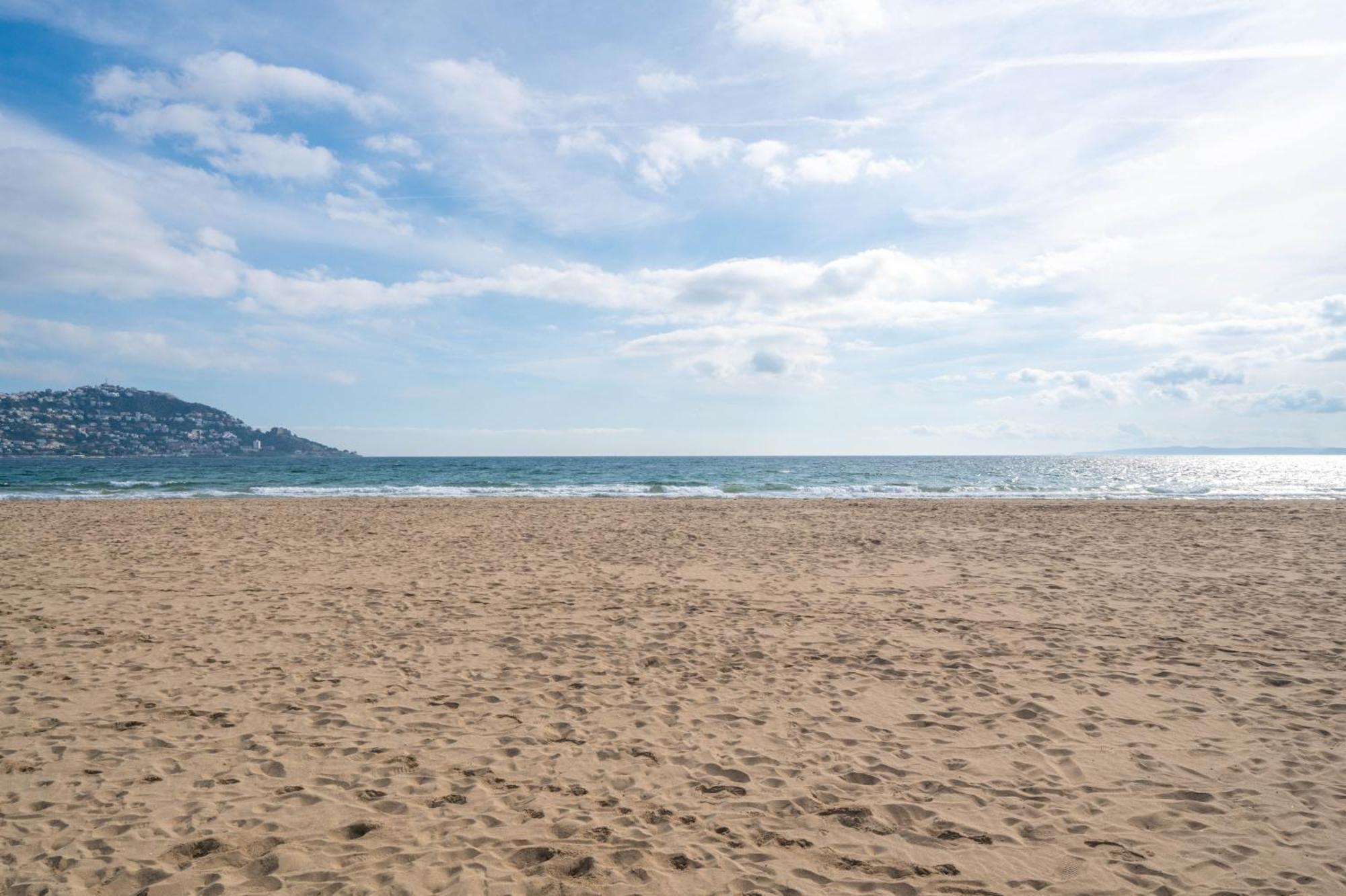 Welhomy Magnifique Appartement Santa Margarida Roses Estany Εξωτερικό φωτογραφία